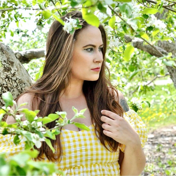 Meet your Posher, Giana - Picture 1 of 1